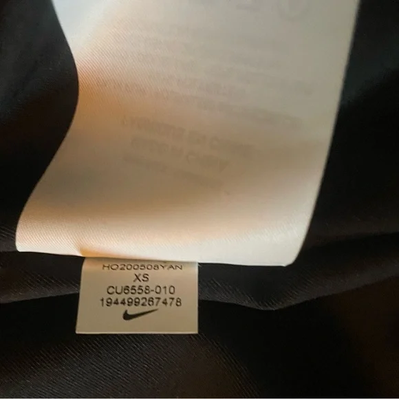 Nike Faux Fur Swoosh Jacket Size - Picture 6 of 6